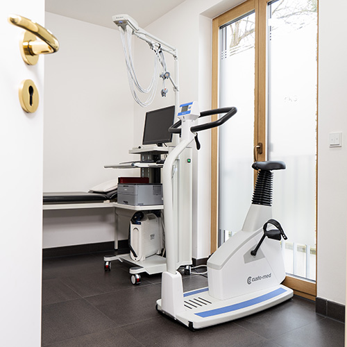 hausarzt-feldkirchen- ax700065